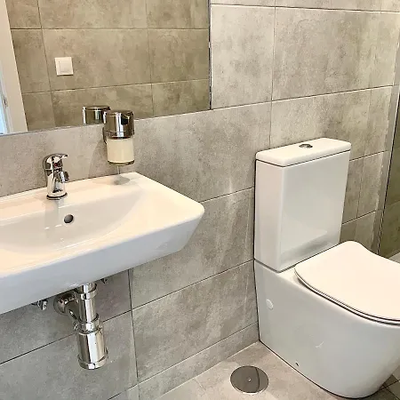Easy House Apartamento *