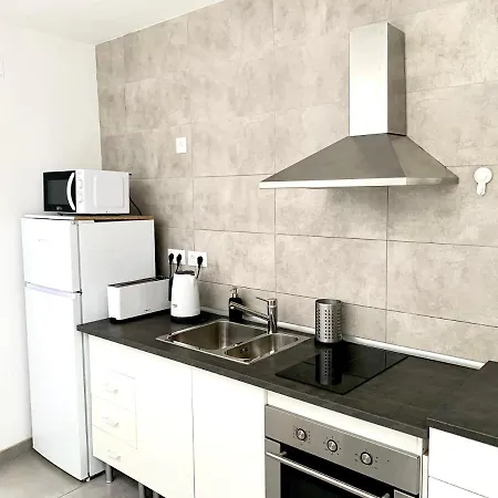 Easy House Apartment *